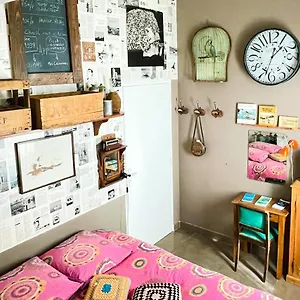 Couette-café La Des Calanques, Marseille